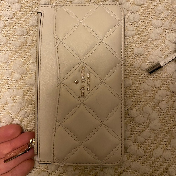 Kate spade bucket purse and wallet. - Picture 12 of 16